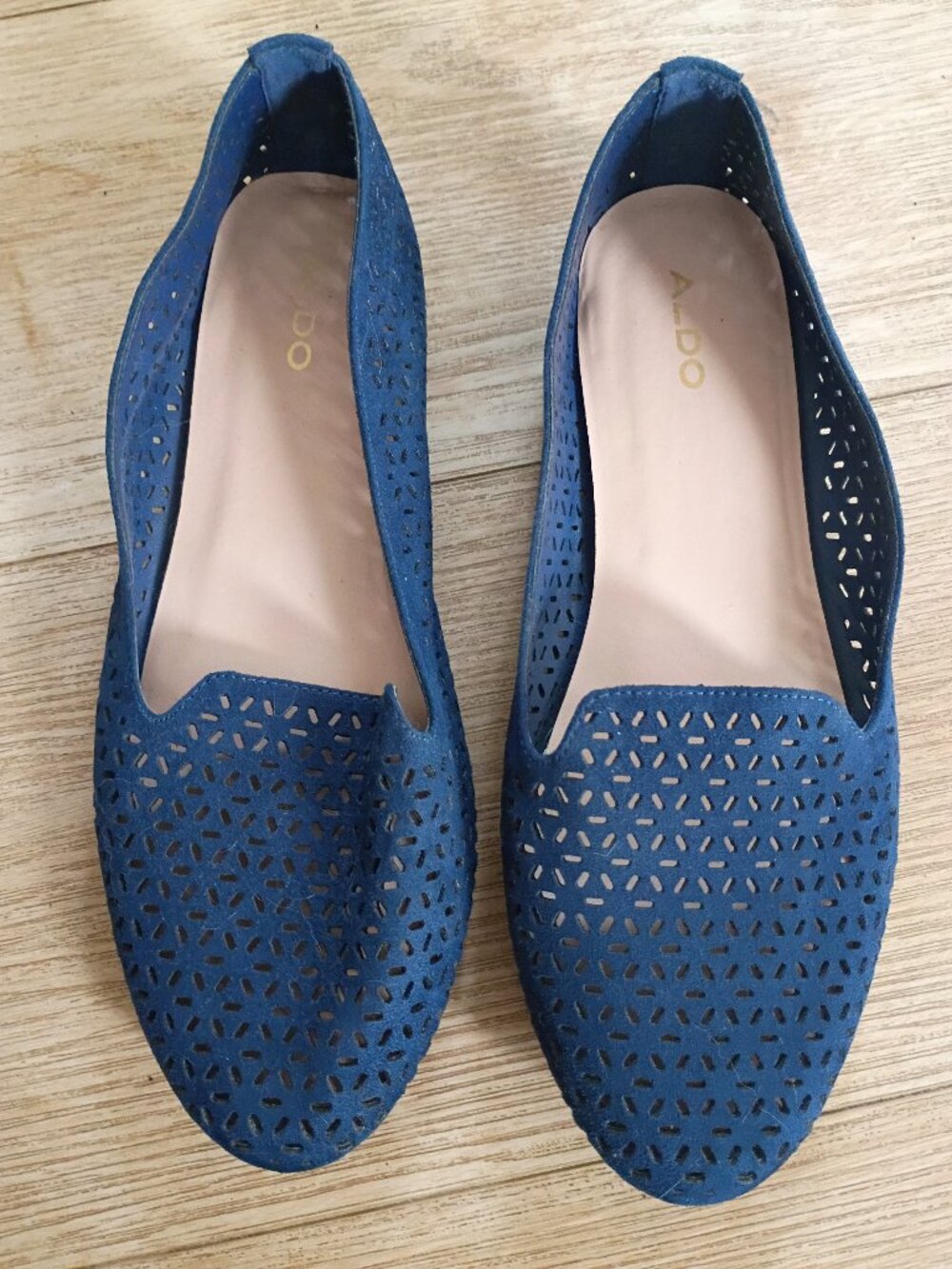Aldo Blue Flat Shoes Size 8.5